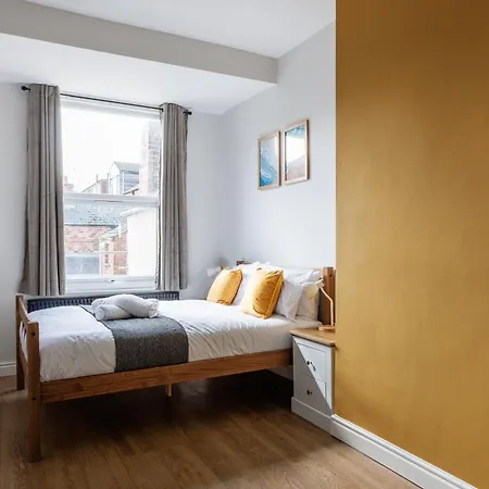 5 Bedroom Spacious Perfect For Big Groups * Redcar