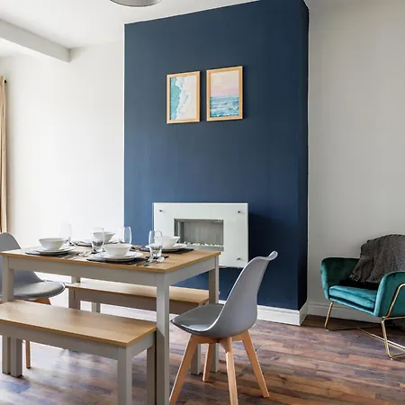 5 Bedroom Spacious Perfect For Big Groups Redcar